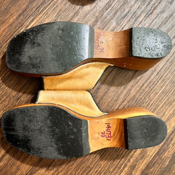 Mules - Picture 3 of 3